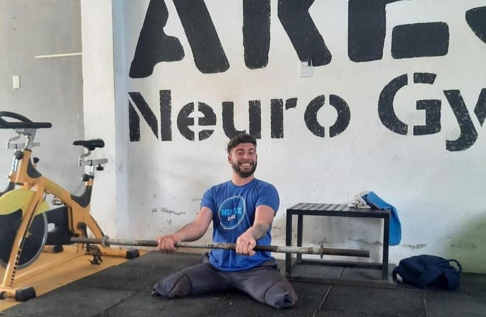 Tiene 26 años, perdió las piernas en un grave accidente y hoy sueña con llegar a la Selección de básquet