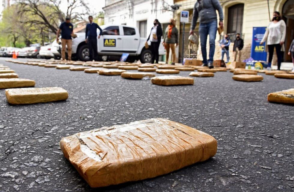 Destruirán más de 400 panes de marihuana valuados en $80 millones