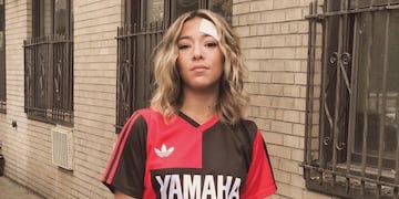 La joven que se disfrazó de Pochettino