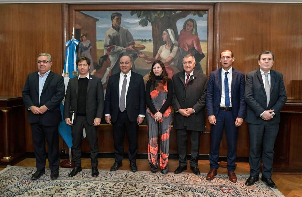 Batakis abrió una ronda de reuniones con gobernadores para analizar la situación económica