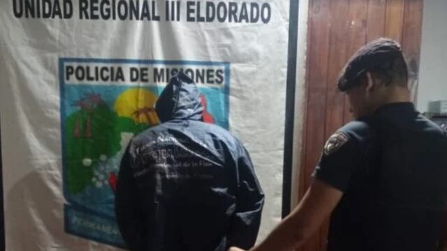 Detienen a un sospechoso de asalto a mano armada en Montecarlo.