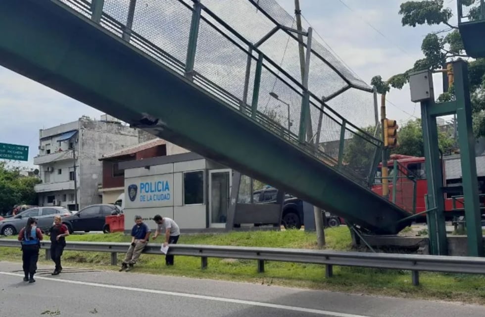 Caos en la General Paz: qué se sabe sobre el derrumbe del puente y qué va a pasar con el tránsito
