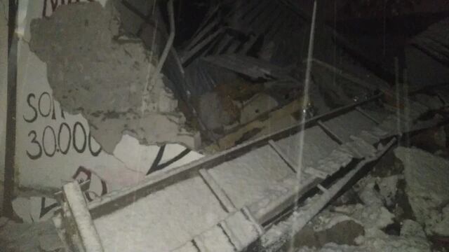 el gimnasio municipal que sufrió un derrumbe por la nevada en El Hoyo.