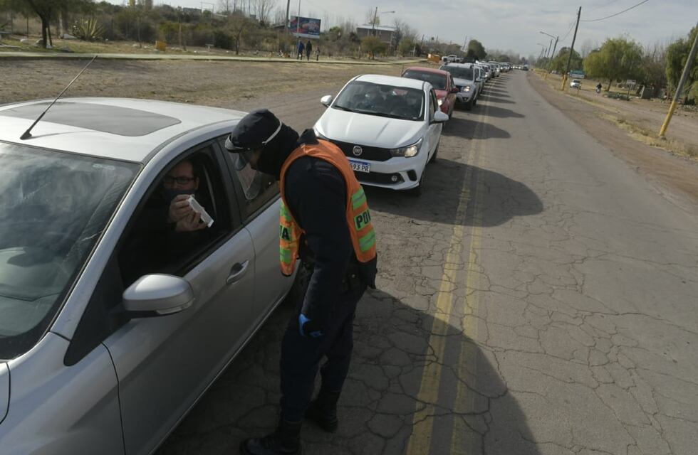 Salud de Mendoza reaccionó ante el descontrol y tránsito registrado el fin de semana largo