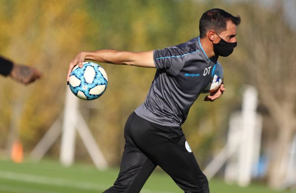 Guillermo Farré: “El objetivo de Belgrano tiene que ser el próximo partido”