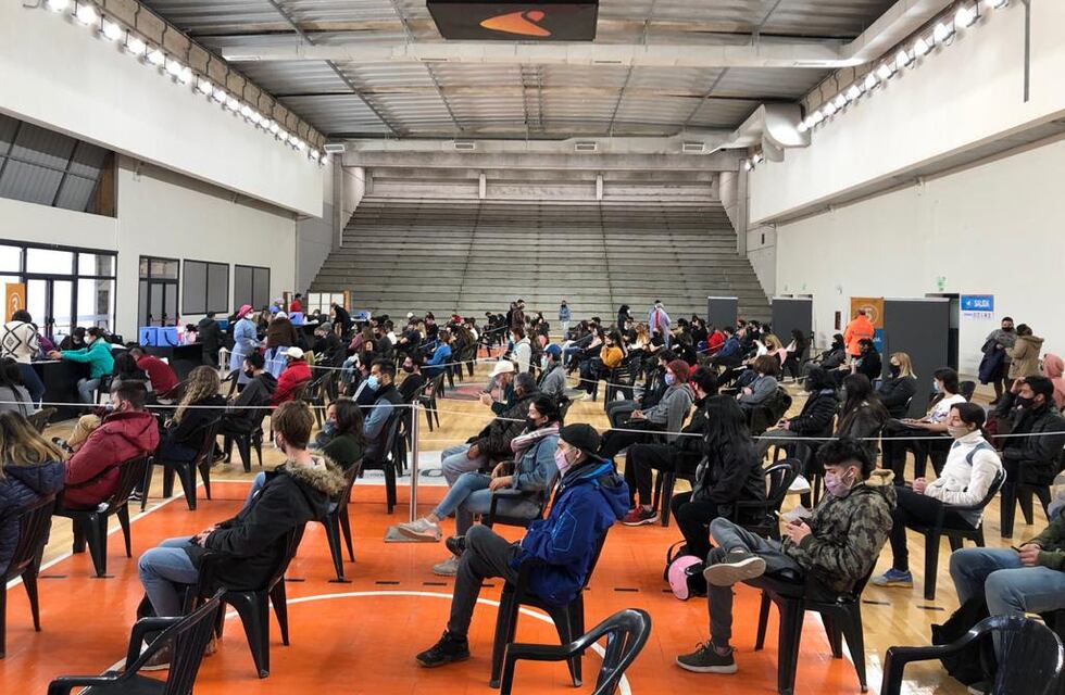 Carlos Paz: el vacunatorio del Arena permanecerá cerrado el lunes