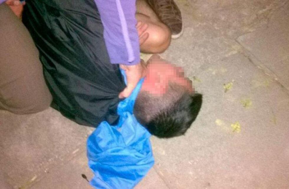 Atrapó al ladrón en pleno acto y recibió una extraña propuesta: “No me denunciés y te devuelvo todo”