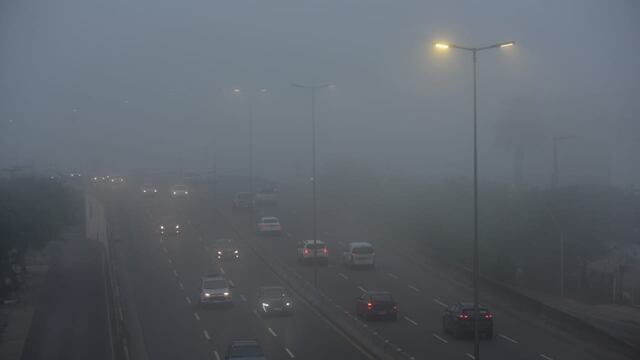 Densa niebla en Córdoba este jueves por la mañana, piden circular con precaución en las rutas. (Nico Bravo/La Voz)