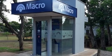 Analizan la posibilidad de instalar un Cajero Automático en la Plazoleta del Docente en Eldorado