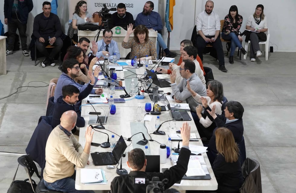 La Convención tomará juramento a Mónica Hoyos