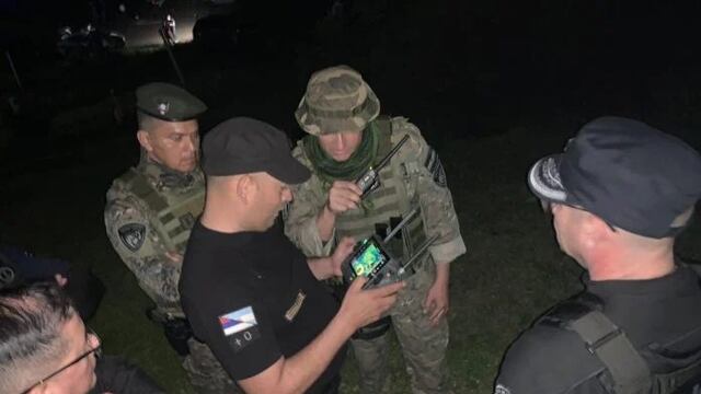 El hombre atrincherado en Itacaruaré habría efectuado más de 2000 disparos.