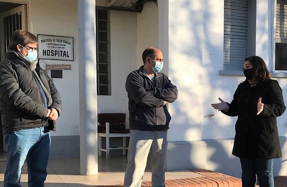 Jorge Ferrarello y Lorena Mandagarán visitaron Chillar