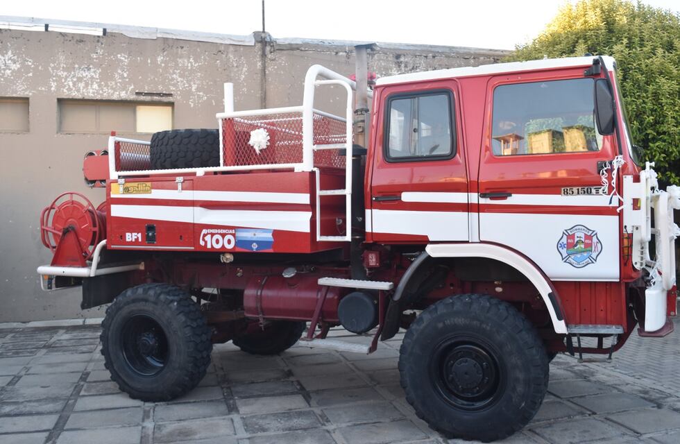 Bomberos de Carlos Paz piden ayuda para recuperar equipamiento perdido tras responder a una alarma