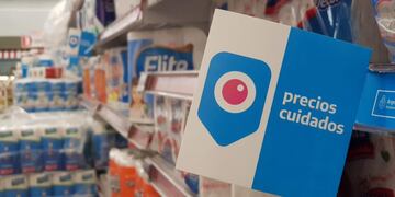 Los alimentos básicos aumentaron 48% en los últimos doce meses, contra 38,9% de los salarios formales. (Facundo Luque/Archivo)