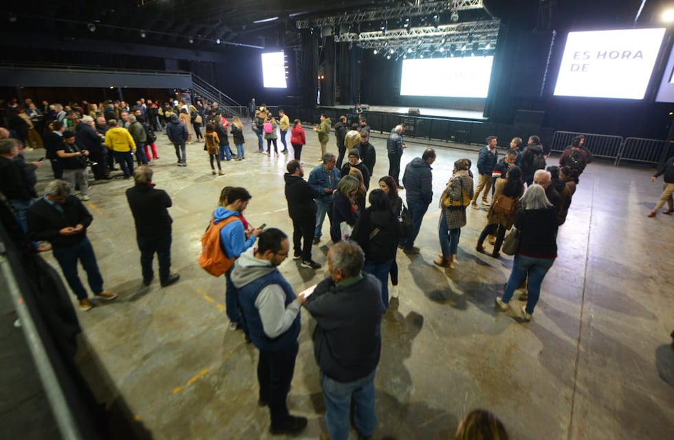 Marcos Carasso, de JxC, anticipó: No nos vamos hasta que no se cuente la última mesa en Córdoba