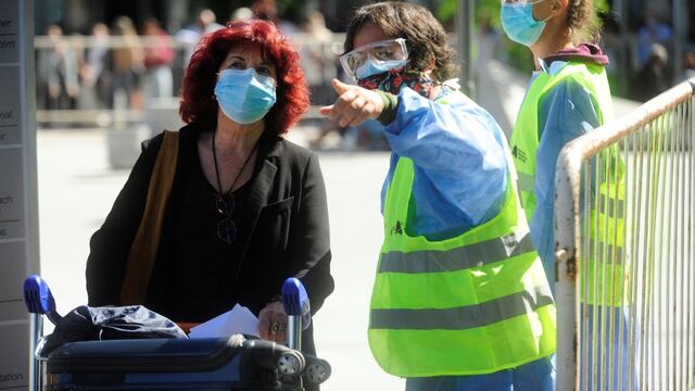 Pasajeros, en aumento. (Foto: Clarín)