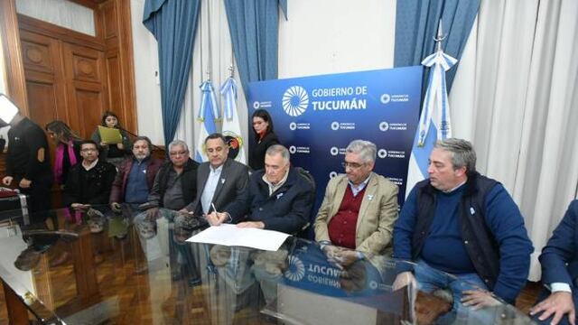 Jaldo firmó el aumento salarial para IPV y Sepepys.