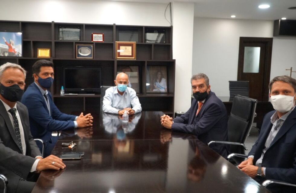El Intendente se reunió con el nuevo gerente zonal del Banco Credicoop