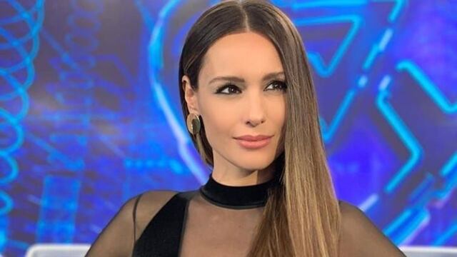 En el mar, Pampita sorprendió con una microbikini extrema y se llevó miles de corazones rojos.
