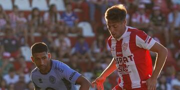 "El Caco" Matías García y un golazo para el 2-0 de Belgrano (Prensa Unión)
