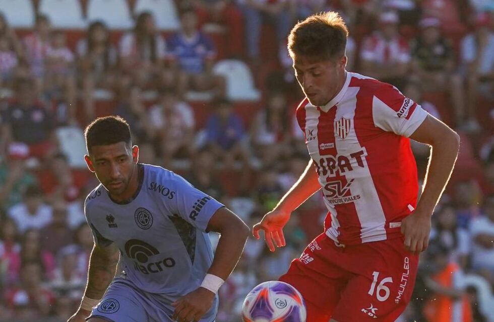 Espectacular: el video del gol olímpico de Belgrano, para el 2-0 sobre Unión