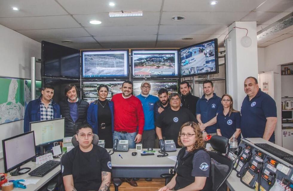 Vuoto recorrió la obra del nuevo centro de monitoreo de Defensa Civil Municipal
