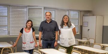 el Intendente Garate visitó escuelas del distrito