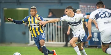 Jaminton Campaz se mantuvo dentro del equipo titular de la Academia.