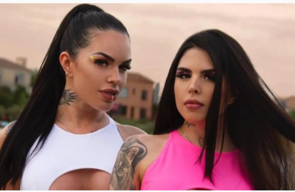 Es cantante y quiere ser como Karol G, quien es la hermana de Sofía Clerici