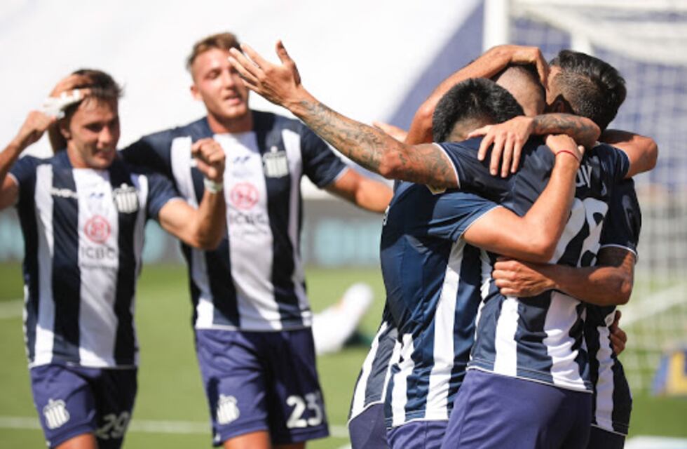 Augusto Schott fue titular en el triunfo de Talleres sobre Independiente