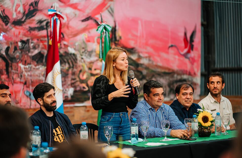 Gabriela Estévez: ”El Parque Nacional Ansenuza será clave para el desarrollo turístico de la Provincia”