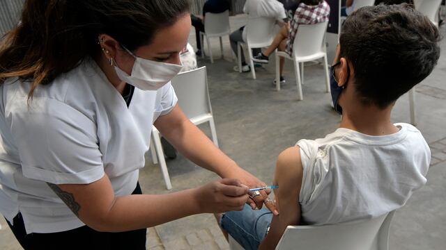 Recomiendan vacunar a los niños.