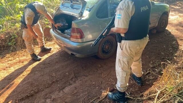 Prefectura Naval Argentina incautó 137 kilos de marihuana en Puerto Libertad.