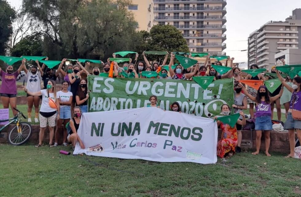 Aborto: así vivió la aprobación de la ley el colectivo “Ni Una Menos” de Carlos Paz