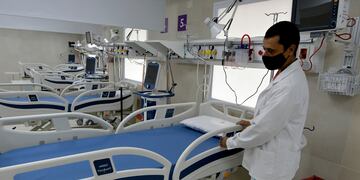 El Hospital El Carmen cuenta con 42 unidades de terapia intensiva.