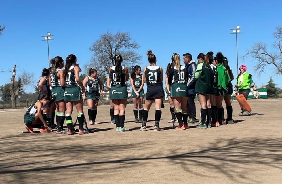 El Hockey del Cultural Arroyito ganó y sigue en lo más alto del Clausura de la Federación del Oeste