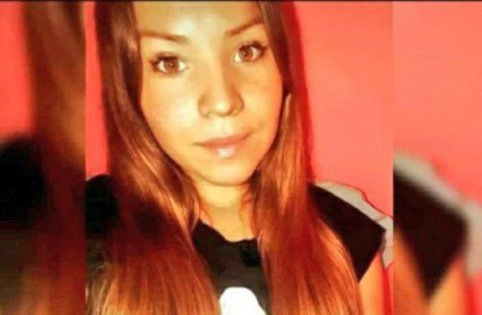 Persiguió a su ex por el centro de Villa La Angostura, la apuñaló y mató