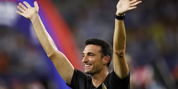 El exfutbolista tiene 46 años y suma cuatro títulos con el equipo nacional.