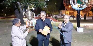 Laciar fue homenajeado por la municipalidad de Huinca Renancó.