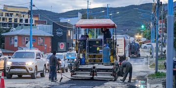 Ushuaia: repavimentaron la Avenida Alem