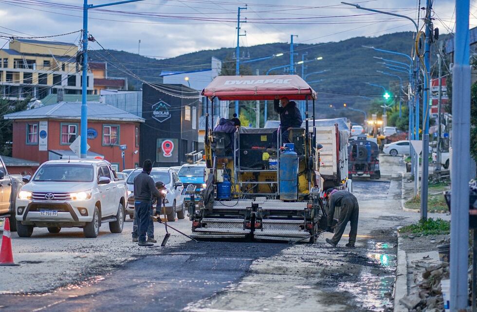 Ushuaia: repavimentaron la Avenida Alem