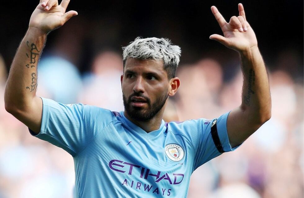 ¡Escándalo! Un paramédico del Manchester City le robó al club durante años y se llevó una insólita prenda del Kun Agüero