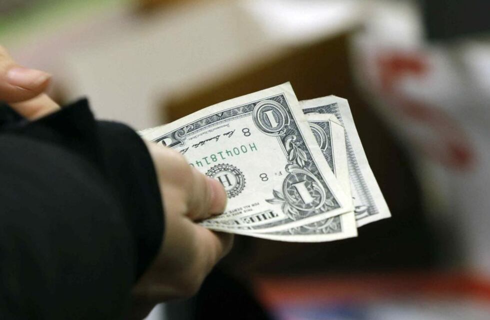 El dólar blue llegó a su valor más alto en lo que va del año