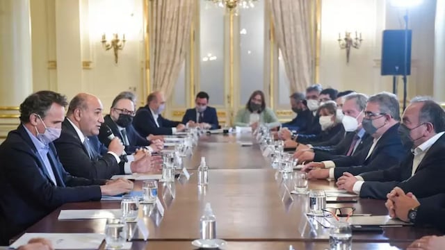 Jalil y su equipo de trabajo se reunieron con Juan Manzur.