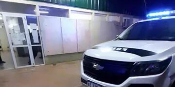 Una mujer terminó con cortes en su cara luego de ser atacada por su pareja en Bernardo de Irigoyen.