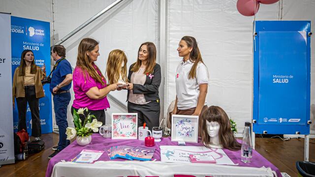 En el marco del mes de concientización del cáncer de mama, la Provincia organiza una donación de cabello.