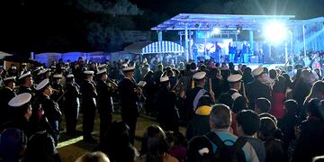 Tradicional vigilia en el Centro de Veteranos de Guerra y Familiares de Caídos en Malvinas