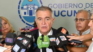 El gobernador subrayó las consecuencias de un eventual default y la importancia del apoyo tucumano al DNU.
