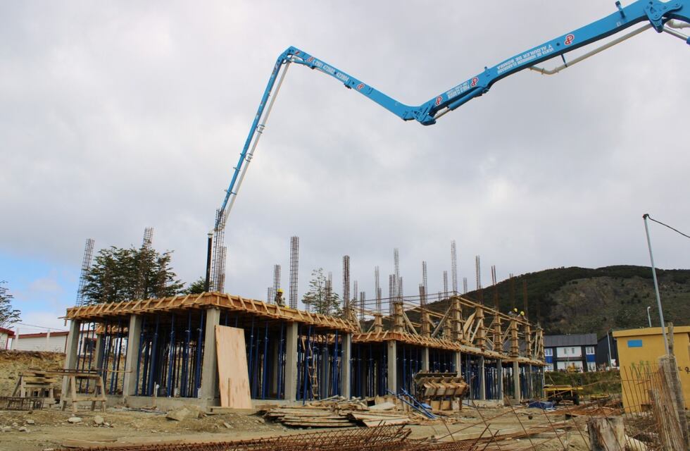 Ushuaia: empezó la construcción de 72 viviendas del programa Casa Propia