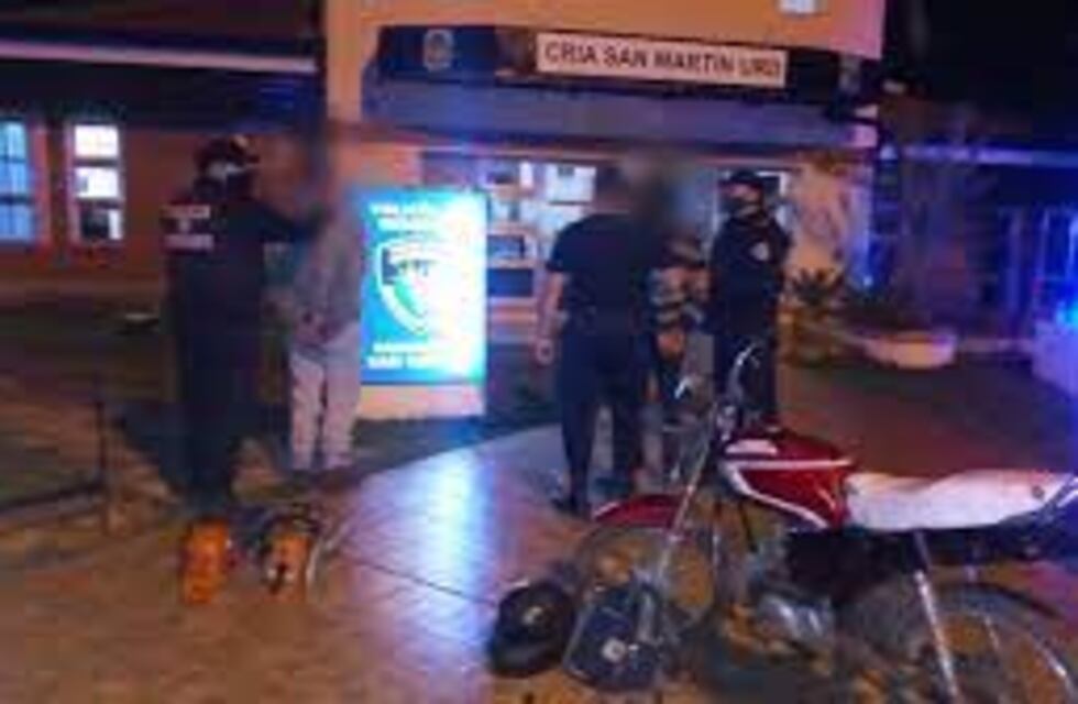 Dos jóvenes fueron detenidos acusados de ser autores de un robo en San Martín